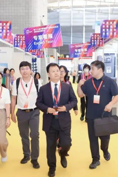 專家看展4｜高性能守護(hù)職業(yè)健康，讓防護(hù)更加安全舒適